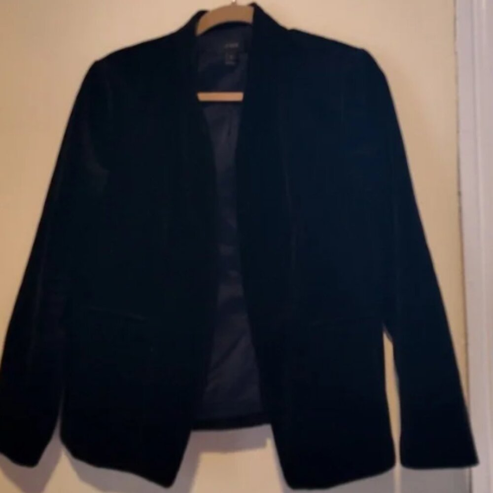 J. Crew Women’s Velvet Going Out Blazer – Tailored, Elegant & Chic